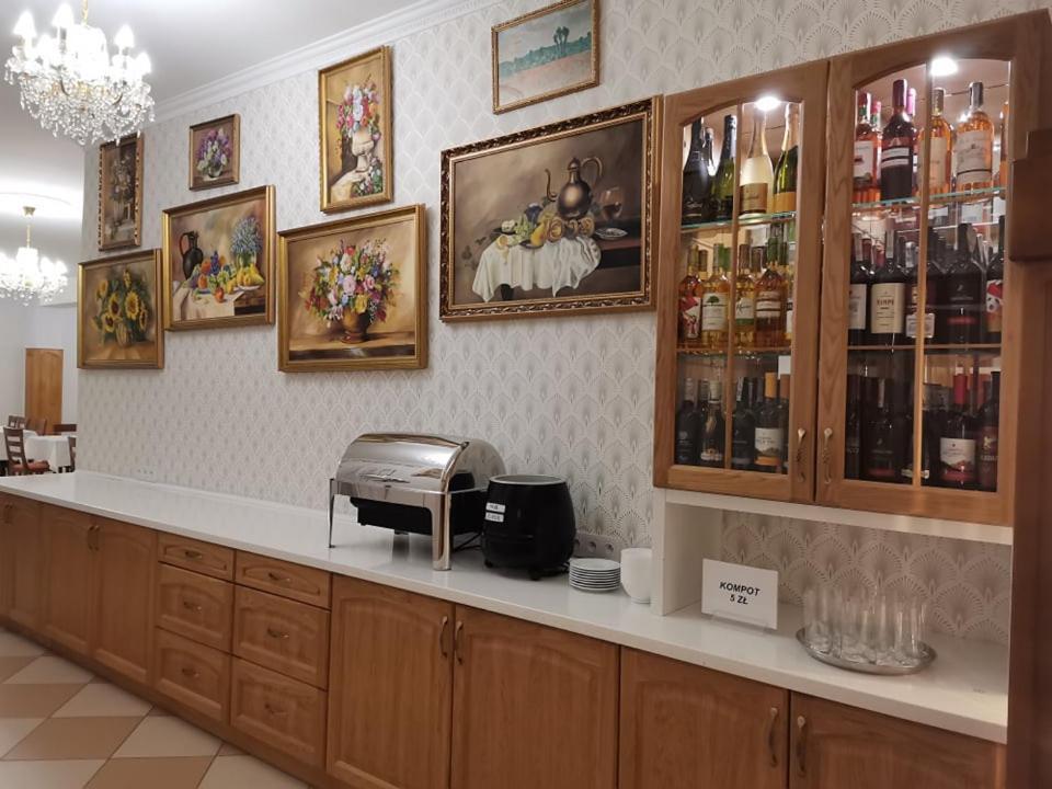 Zajazd Pod Jesionami Nisko Extérieur photo