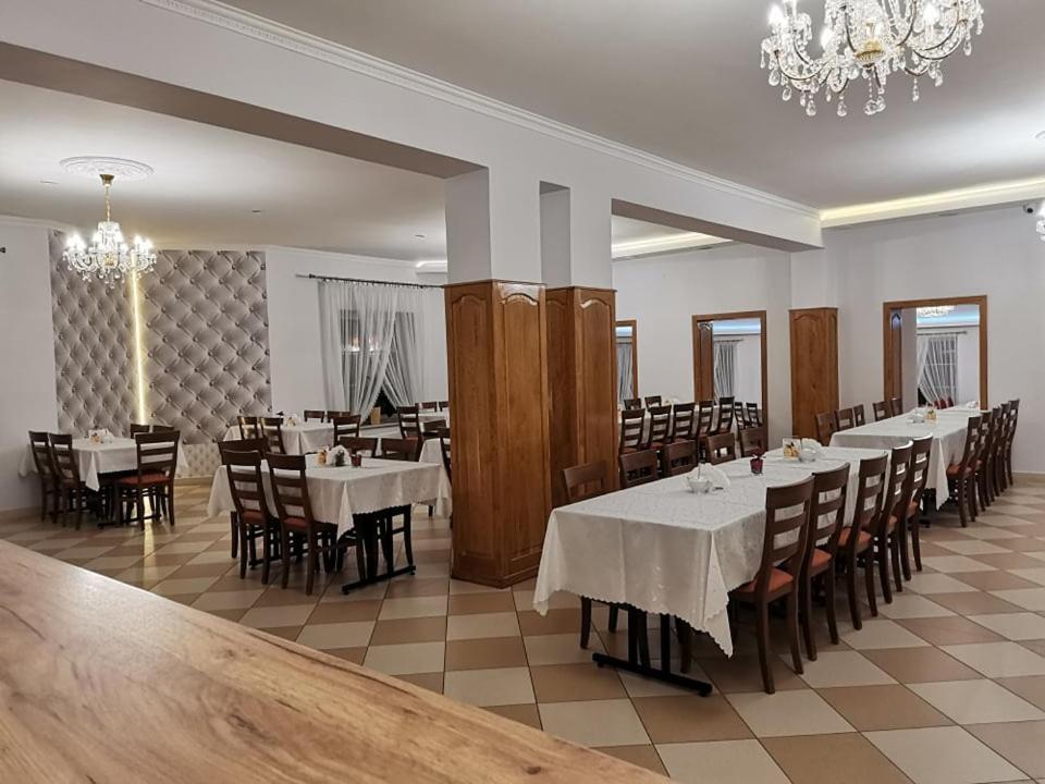 Zajazd Pod Jesionami Nisko Extérieur photo